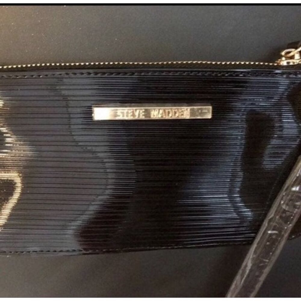 NWT Steve Madden Wristlet/Wallet